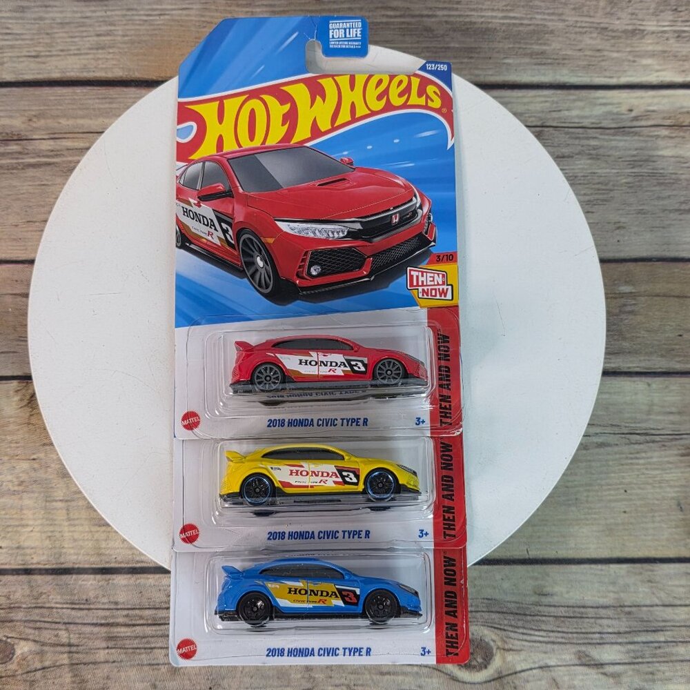 Hot Wheels 2018 Honda Civic Type R Then & Now Set Of 3 Die-Cast Cars